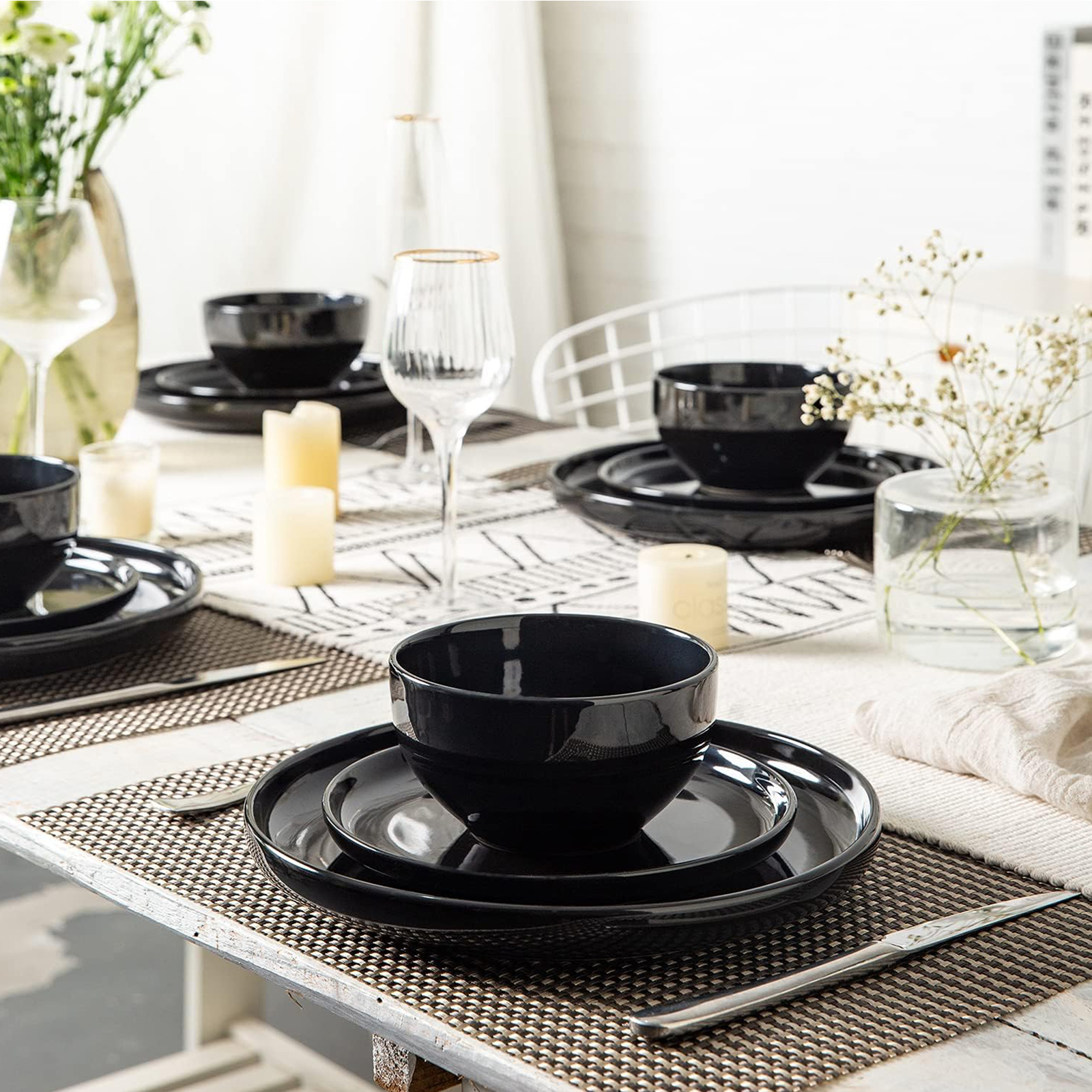 AmorArc Ceramic Dinner Plates Set of 6,10.5 inch Stoneware plates for Kitchen, Dinnerware Dishes set- Microwave,Dishwasher Safe,Scratch Resistant -Black