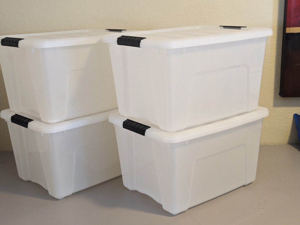 IRIS USA 40 Quart Stackable Plastic Storage Bins with Lids and Latching Buckles - 4 Pack