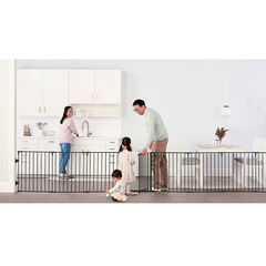 Regalo 192-Inch, 8 Panel Super Wide Baby Gate and Play Yard, 4-In-1